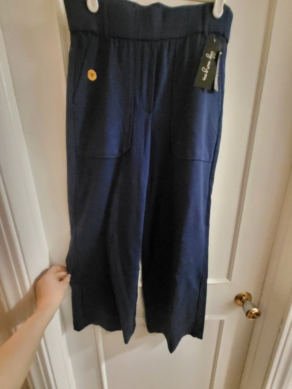 Lily Morgan Navy Blue Wide Leg Crop Pants - Size Medium - NWT